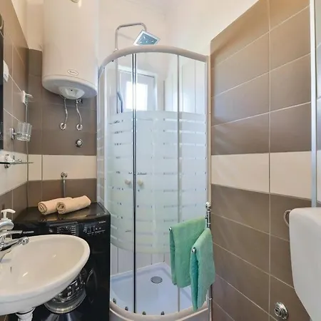 'gega' Xxl * Zadar